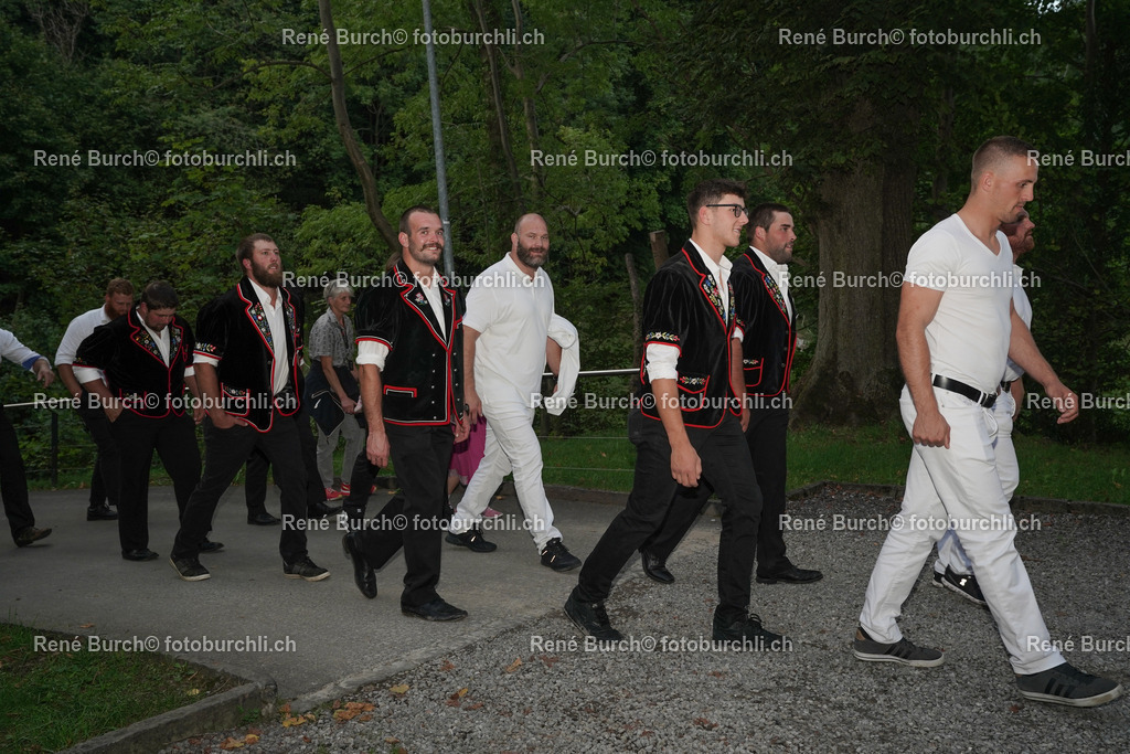 DSC08360-2 | René Burch leidenschaftlicher Fotograf aus Kerns in Obwalden.  Hier finden sie Sport, Landschaft und Natur Fotografie.
 - Realisiert mit Pictrs.com