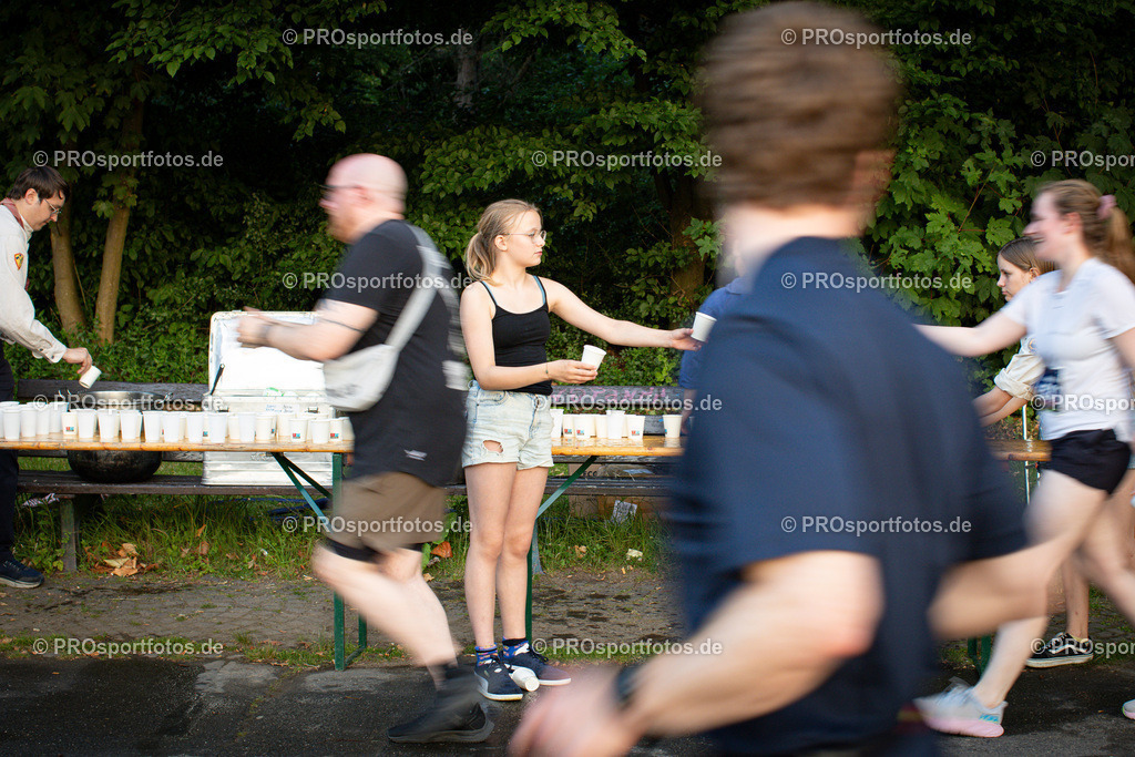 Sparda-Bank Nachtlauf Bonn; Bonn, 18.06.2025 | Impressionen vom Sparda-Bank Nachtlauf Bonn am 18.06.2025 in Bonn (Nordrhein-Westfalen). 