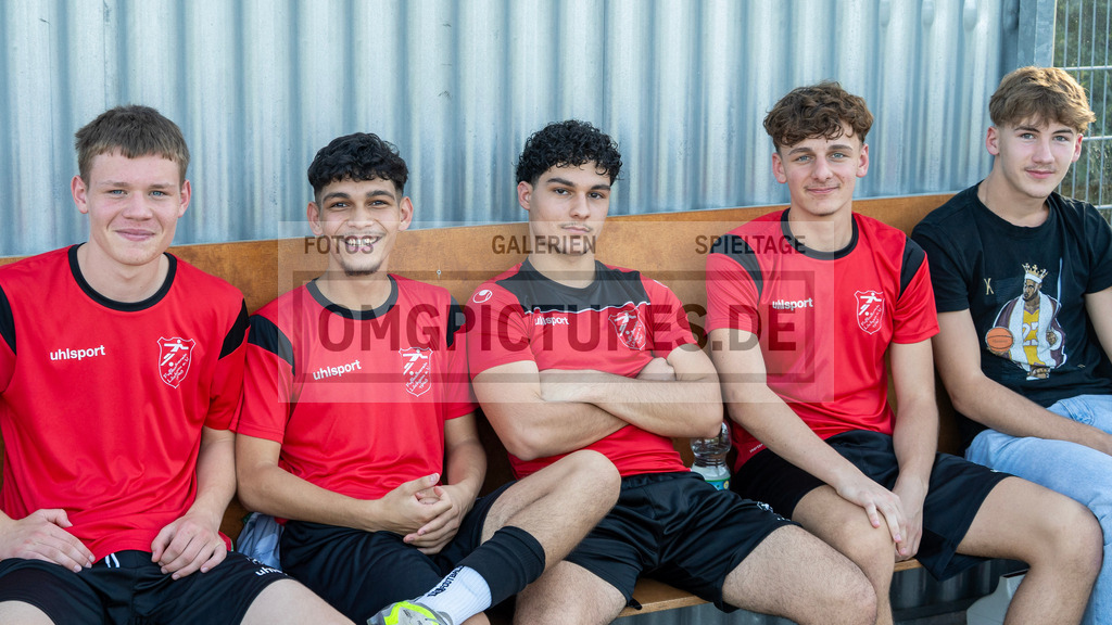 _OMG9797 | www.omgpictures.de, Sportfotograf, Verein, Fotograf, Baden Württemberg, Stuttgart, Heilbronn, omgpictures, Spieltag,  - Realisiert mit Pictrs.com