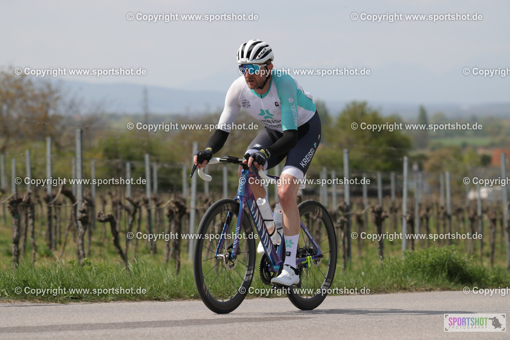368A4293 | Neusiedlersee Radmarathon 2026@sportshot_your_pictrs #yourpictures#roadtowm2029 #nrm #neusiedlerseeradmarathon #neusiedlersee #neusiedlerseetourismus #burgenland #mörbisch #nrm26 #burgenlandtourismus #voglundco #poweredbyburgenlandtourismus #radsport #rad #marathon #ucigranfondo #visitburgenland #ucigranfondoworldseries