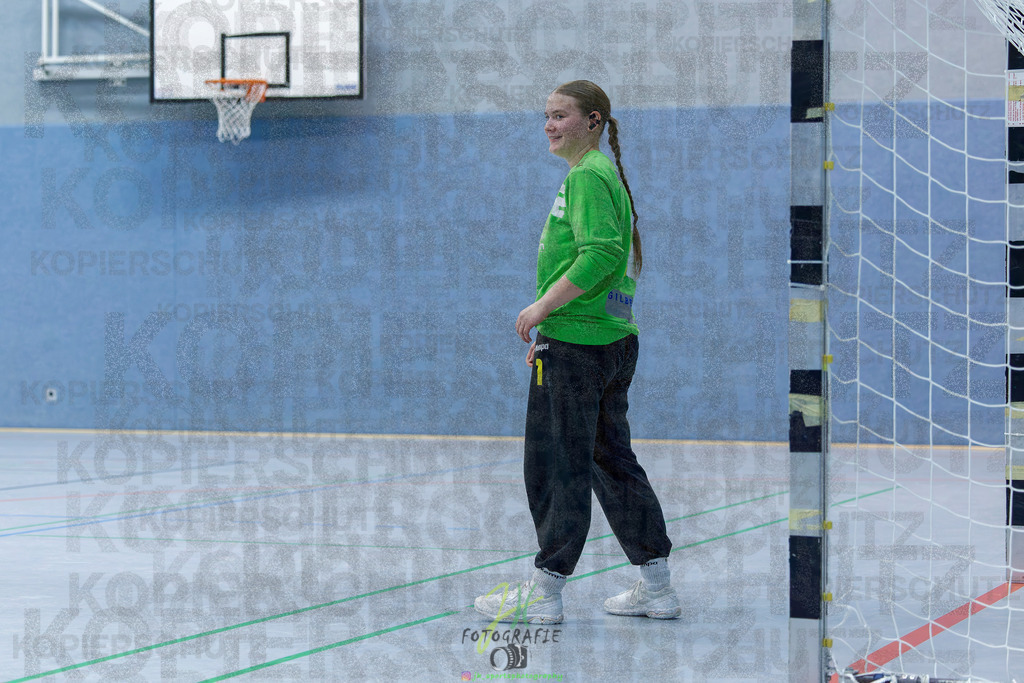 Frauen Oberliga Mitte (HHV); HSG Eibelshausen/Ewersbach - HSG Wettenberg II | Frauen Oberliga Mitte (HHV); HSG Eibelshausen/Ewersbach - HSG Wettenberg II am 13.12.2025 in Steinbrücken (Sporthalle am Hammerweiher)Photo © 2025 - Jörg Heinrich - Realisiert mit Pictrs.com