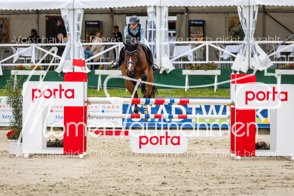 BHO-2PhSpr-M-5-2120 | MomenTaufnahmen Pferdesportfotos