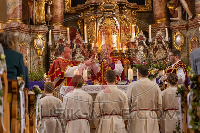 MAE-pic_161 | Der online Fotoshop des Inzeller Fotografen MAE - Marc Anton Eicher. Hier können Sie ihre Fotos und Stockfotos online bestellen als Download oder als Ausdruck, der ihnen bequem nach Hause geschickt wird.
Ihr Marc Anton Eicher - der Inzeller Fotograf - Realisiert mit Pictrs.com