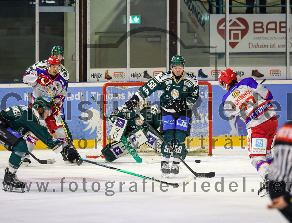2025-09-14_132_TSV_Erding_gegen_EC_Peiting | Erding, Deutschland, 14.09.2025:Eishockey, Oberliga Süd 2025 / 2026, Testspiel, TSV Erding gegen EC Peiting, Endergebnis: 2:3Foto: Christian Riedel / fotografie-riedel.net