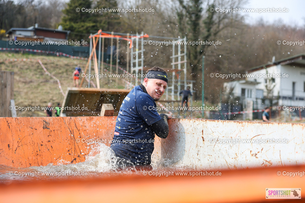 LUR_3097 | Celtic Warrior Dirth Run #celticwarriordirtrun #ocr #kidsrace #celtinis #sprint #wallhalla #dirtrun #donnerskirchen#celticwarriordirtruniscoming #celticwarrior #allout #battle #endurance #ultra #celticwarriorultra #yourpictrs #sportshot_your_pictrs