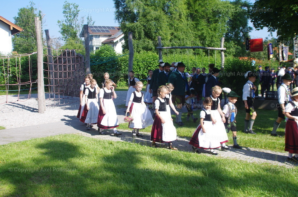 IMGP2858 | fotografiert von Axel PollmannLeonhardi Wallfahrt Benediktbeuern und Murnau, Fronleichnam, Fasching, Landschaft im Loisachtal und Benediktbeuern  - Realisiert mit Pictrs.com