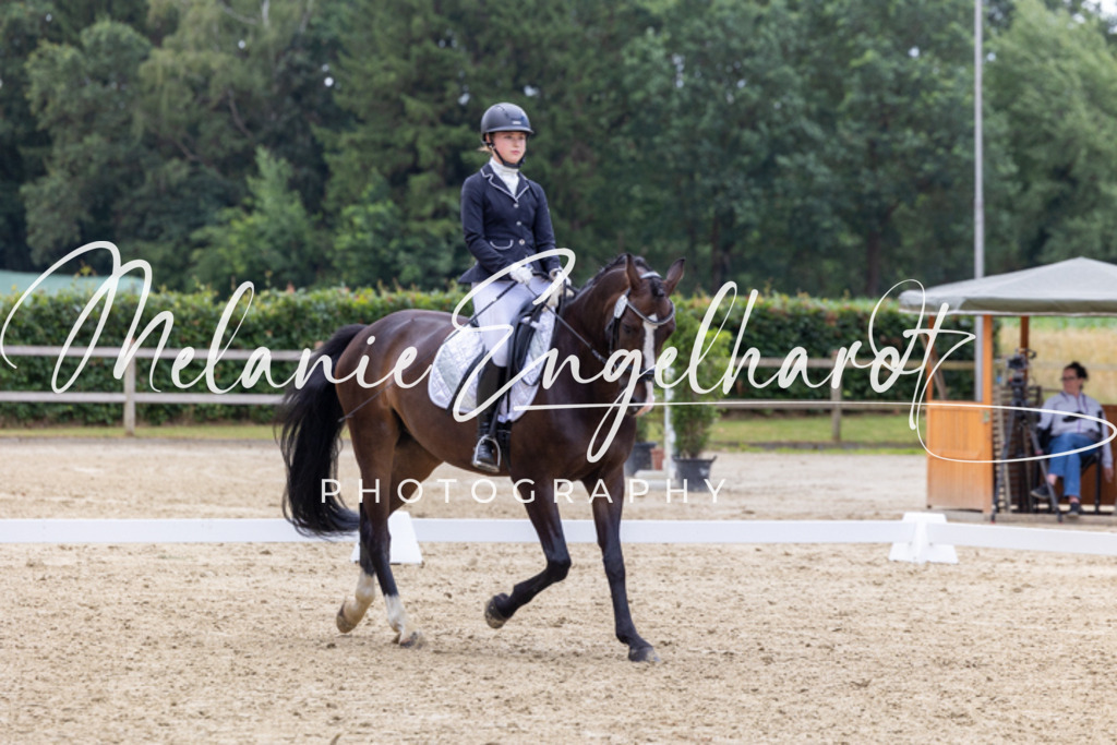 7I8A4481 | melanie-engelhardt-photography - Realisiert mit Pictrs.com