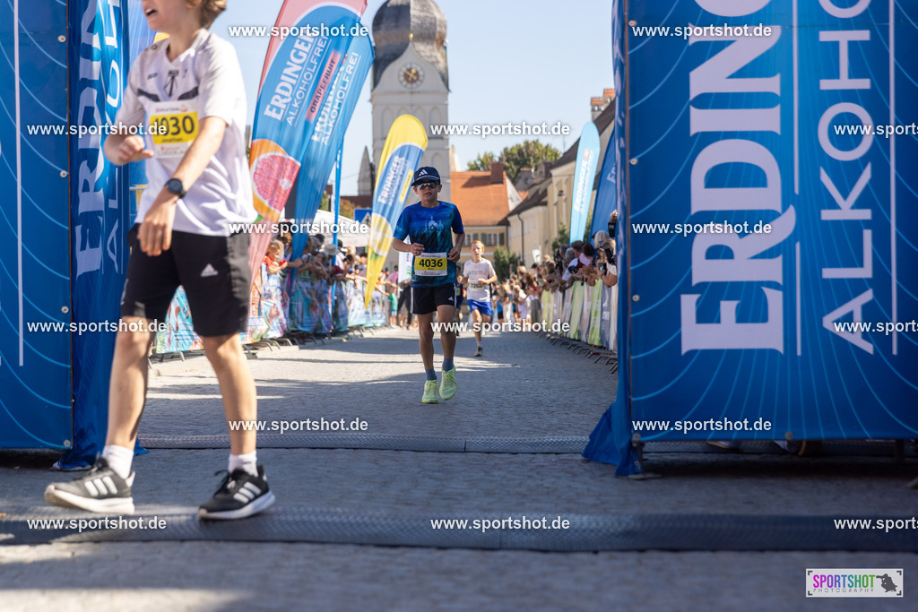 VJ__3375 | Stadtlauf Erding 2025 #stadtlauferding #erdingstadtlauf #stadtlauf_erding #laufmotivation #trisporterding #yourpictrs #sportshot_your_pictrs