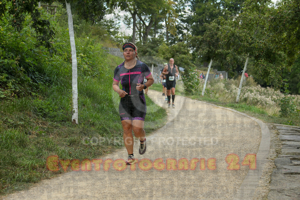 250824_1400_EX1_4564 | Sportfotografie im Rhein-Sieg Kreis, Köln, Bonn, NRW, Rheinland Pfalz, Hessen, etc. Unser Tätigkeitsfeld umfasst den Laufsport vom Volkslauf über den Marathon, Duathlon, Triathon bis zum Ultralauf wie Kölnpfad Ultra oder Schindertrail.