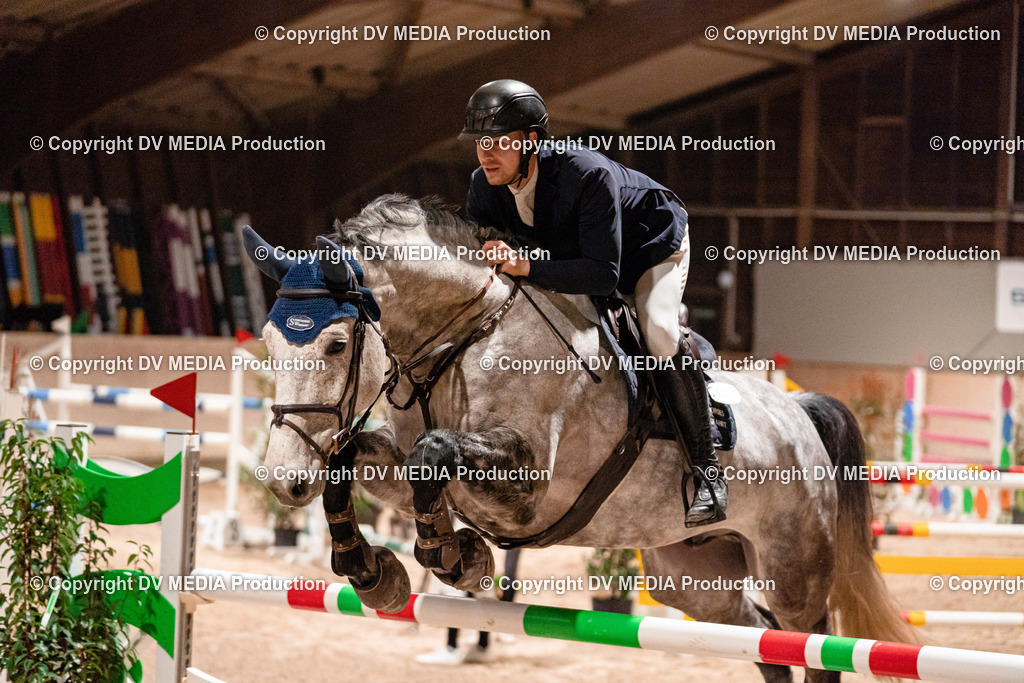 Springen Tag 1-940 | dv-media-shop - Realisiert mit Pictrs.com