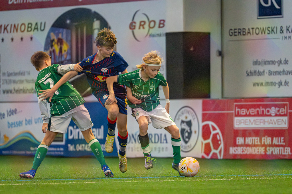 blr.pics-185 | Professionelle Fußball- und Sportfotografie. Spielbilder online ansehen und kaufen – Einzelbilder oder komplette Galerien in hoher Qualität. - Realisiert mit Pictrs.com