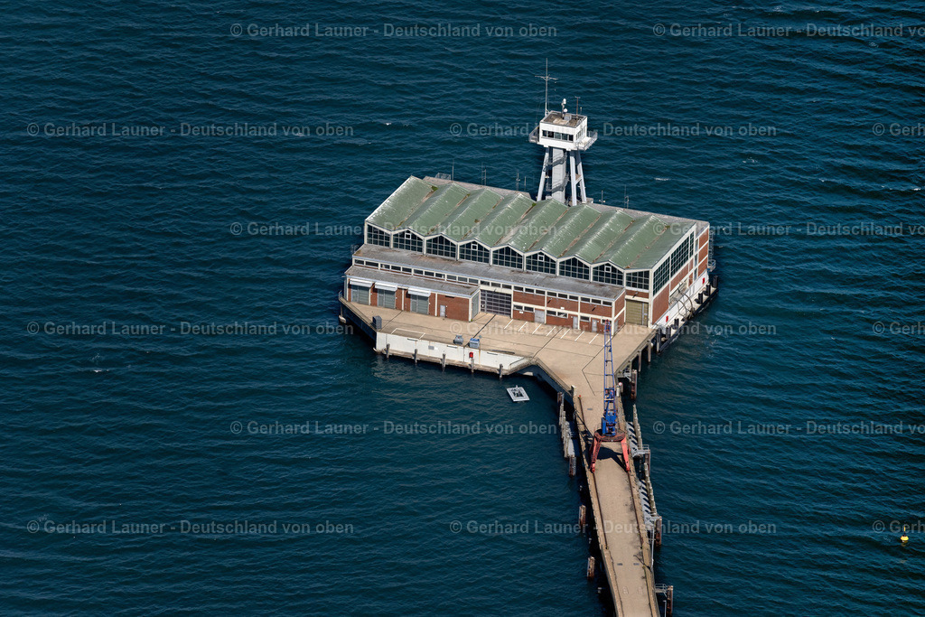 4037889 | ECKERNFöRDE 07.08.2020 Gebäudekomplex und Logistikzentrum auf dem militärischen Übungsgelände der Marine an der Berliner Straße in Eckernförde im Bundesland Schleswig-Holstein, Deutschland. Weiterführende Informationen bei: Marinekommando Presse- und Informationszentrum. // Building complex and logistics center on the military training grounds of the navy on Berliner Strasse in Eckernfoerde in the state Schleswig-Holstein, Germany. Further information at: Marinekommando Presse- und Informationszentrum. Foto: Gerhard Launer