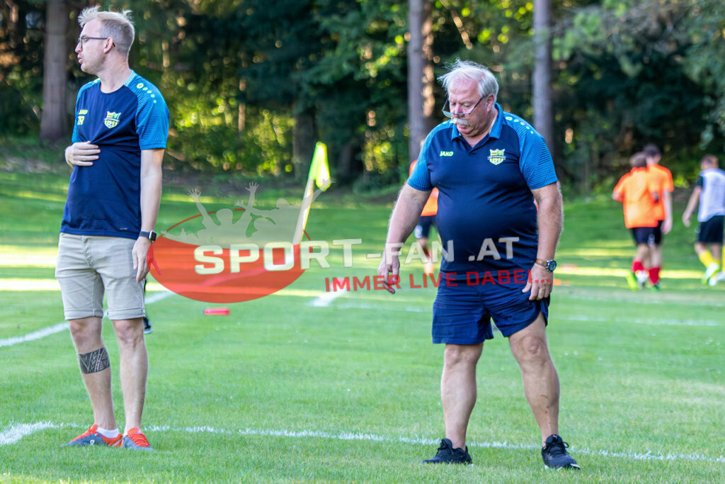 Kärntner Liga | Kärntner Liga ATUS Ferlach - ASKÖ Köttmannsdorf am 02.09.2023 in Ferlach
(Sportplatz Ferlach), Austria, (Photo by Ernst Krawagner sport-fan.at) - Realisiert mit Pictrs.com