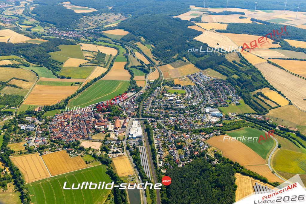 Das Luftbild zeigt :  Thüngen - Die Luftaufnahme wurde 2023 vom UL-Flugzeug aus erstellt ( keine Drohne ) - Hochauflösende Luftaufnahme - Für grossformatige Ausdrucke geeignet. Die Geschenkidee !Mit Lizenz und Bildrechte bestellbar
