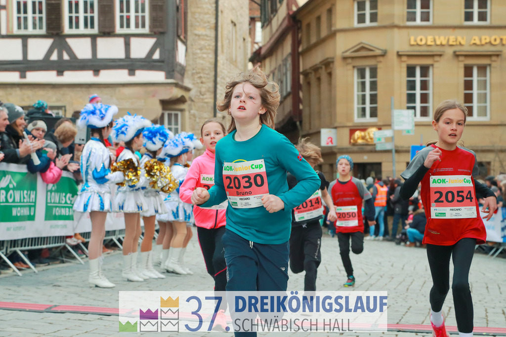 AOK JuniorCup 400m | 3Koenigslauf 2023 - Realisiert mit Pictrs.com