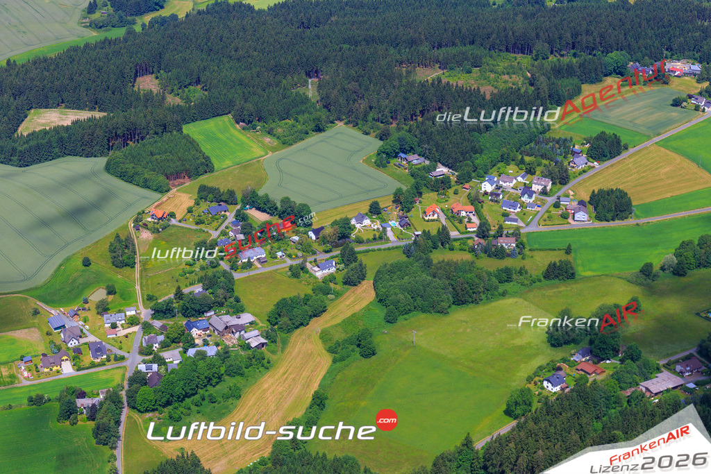 Die Luftaufnahme Walberngruen - Grafengehaig wurde vom UL-Flugzeug (keine Drohne) aus fotografiert.Hohe Druck- Auflösung-die Geschenkidee!