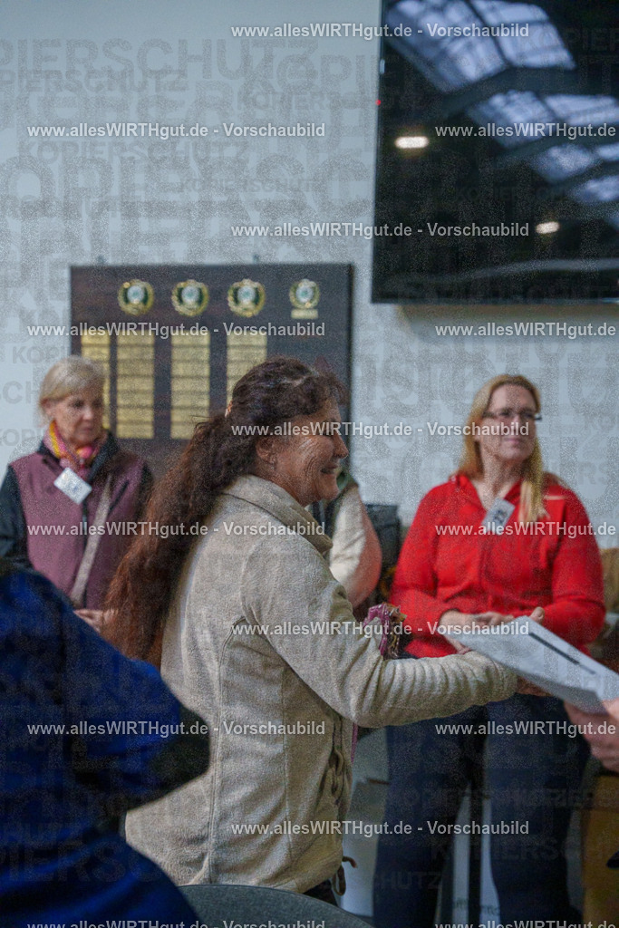 7R506539 | Professionelle Tierfotografie in Mönchengladbach von Daniel Wirth (allesWIRTHgut). Liebevolle & natürliche Bilder von Hunden & Katzen für unvergessliche Erinnerungen.