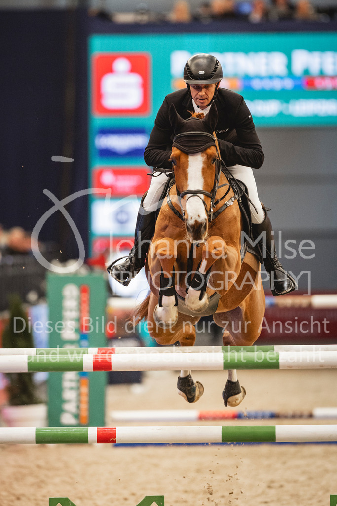 240118_Leipzig_CSI5-107 | Deine schönsten Turniermomente als professionelle Fotos! Entdecke hochwertige Pferdesport-Fotografie im Online-Shop. Jetzt Fotos finden & bestellen!