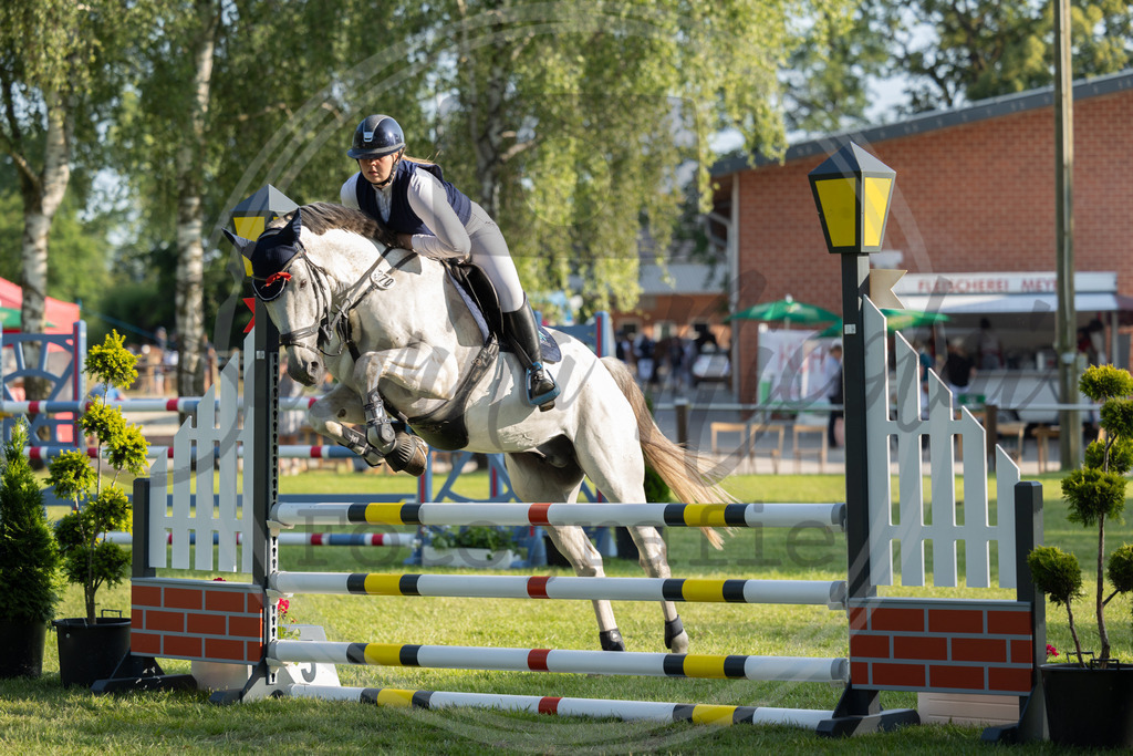 994A3550 | sabrinanicolaifotografie - Realisiert mit Pictrs.com