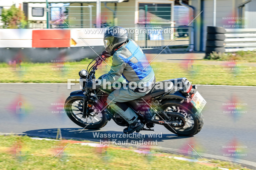 _OTO1547 | Hier findet Ihr Bilder von Touristenfahrten auf der Nürburgring Nordschleife oder von anderen Veranstaltungen die ich besucht habe. Viel Spass beim Durch Schauen 