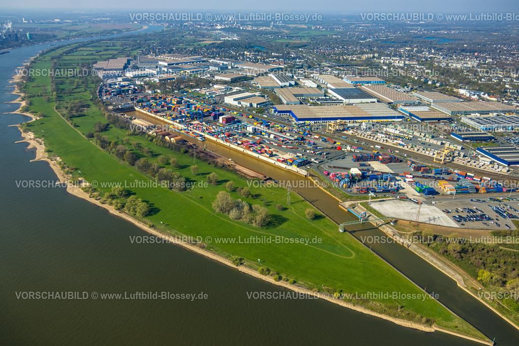 Duisburg250401896LogPort1Rheinhausen | Luftbild, duisport Hafen, logport I Rheinhausen, logport 1,  Containerhafen, Duisburg Hafen D3T Duisburg Trimodal Terminal, AutomobilLogistik, Fluss Rhein und Fernsicht, Friemersheim, Duisburg, Ruhrgebiet, Nordrhein-Westfalen, Deutschland