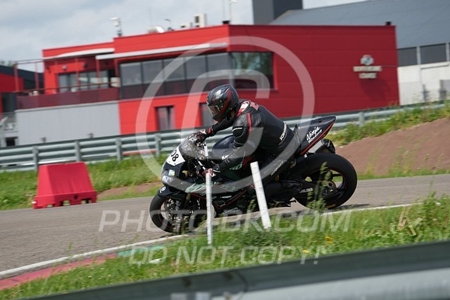 2024_05_14_PBK_23486 | Sportfotografie; SlowMotion; Video; Rennstrecke; Hafeneger; Speer; Racing; RSE; BMW; CBO; Trackday; Motorsportarena; Hockenheimring; Brno; Most; Barcelona; Valencia