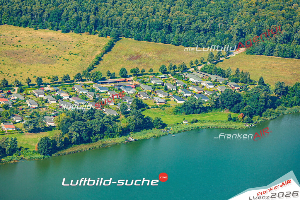 Nakenstorf Zurow Bild- Das Luftbild wurde 2025 vom UL-Flugzeug heraus erstellt ( keine Drohne bzw. Drohnenaufnahme ) - Hochauflösende Luftaufnahme -Nicht vergleichbar mit Google Maps oder Satelittenbilder- Die Geschenkidee !Mit Lizenz und Bildrechte bestellbar - CC