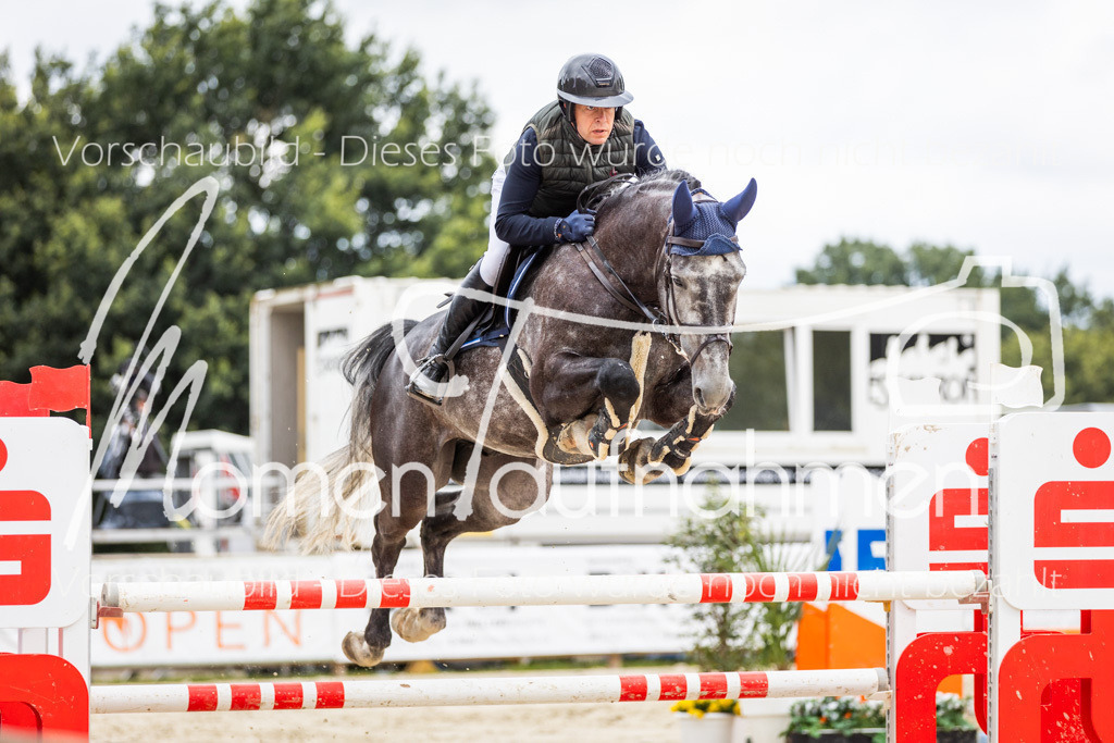 BHO-2PhSpr-M-5-2334 | MomenTaufnahmen Pferdesportfotos