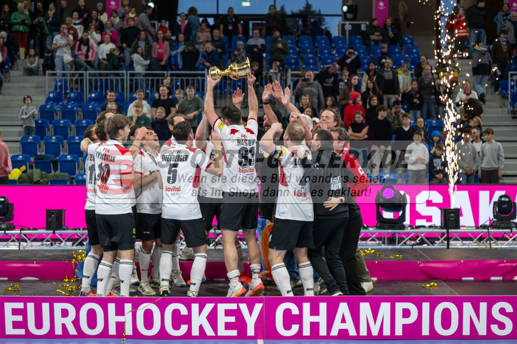 Halle EM Finale _ Siegerehrung 11.1.26 SG kl-1617 | Hockey,Sport,Fieldhockey,1.Bundesliga,2.Bundesliga,Sportfotografie,Shop,Sportphotography,Feldhockey,Hockeyliga