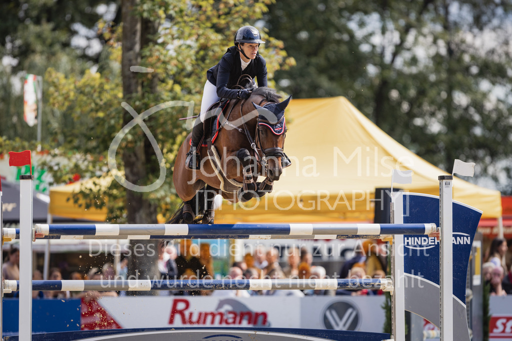 230827_Delbrueck_GrosserPreis-544 | Deine schönsten Turniermomente als professionelle Fotos! Entdecke hochwertige Pferdesport-Fotografie im Online-Shop. Jetzt Fotos finden & bestellen!