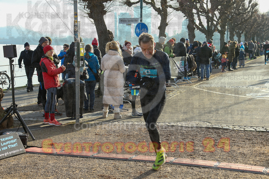 241231_1200_EX1_3384 | Sportfotografie im Rhein-Sieg Kreis, Köln, Bonn, NRW, Rheinland Pfalz, Hessen, etc. Unser Tätigkeitsfeld umfasst den Laufsport vom Volkslauf über den Marathon, Duathlon, Triathon bis zum Ultralauf wie Kölnpfad Ultra oder Schindertrail.