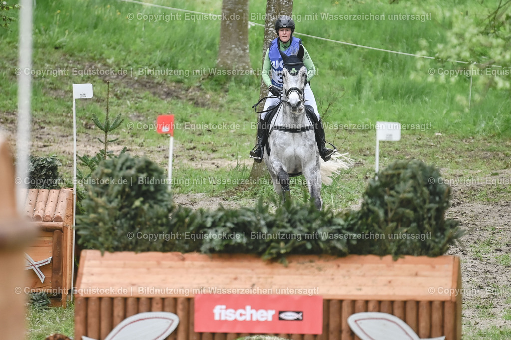 20230513_CCI4_Gelände_0406 | equistock