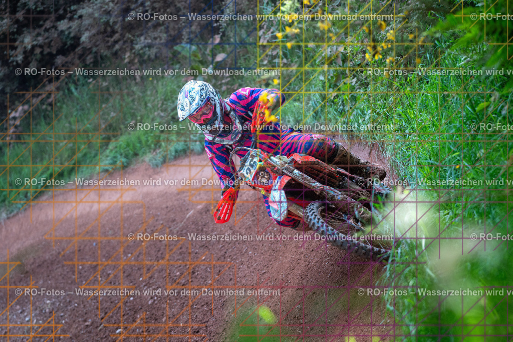Wolfshausen 4 Lauf -1289 | Sportfotografie von RO-Fotos: Motorsport, Motocross, Enduro, Laufveranstaltungen und Triathlon. Professionelle Fotos von Sportlern und Events. - Realisiert mit Pictrs.com