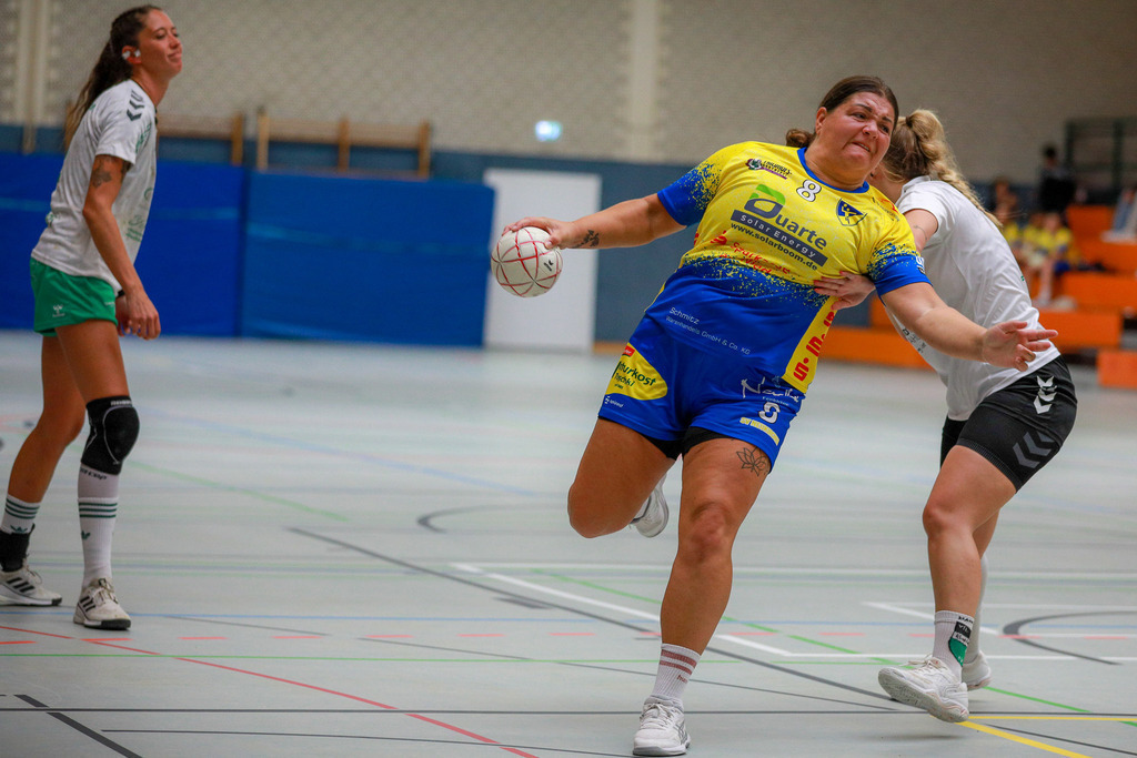 Neukirchen-Rheinhausen310825_055 | Bildergalerie von Sport-Ereignissen aber auch von weiteren spannenden Dingen - nicht nur vom Niederrhein. In Anlehnung an den bekannten Spruch von Hanns Dieter Hüsch heißt das Motto: "Niederrhein ist überall".  - Realisiert mit Pictrs.com