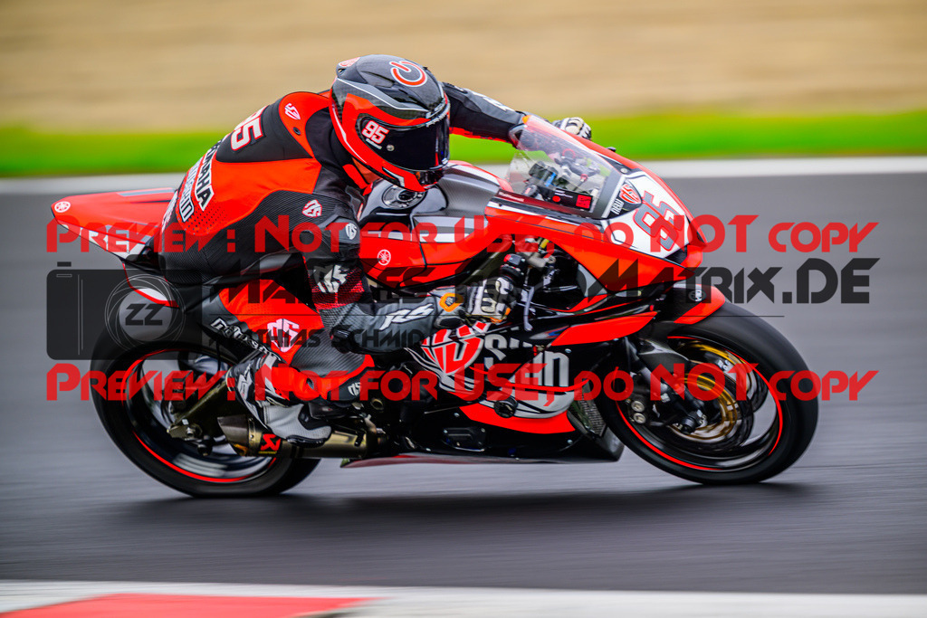 MaZZes_Fotomatrix_20250912_6007705_9664 | ROT