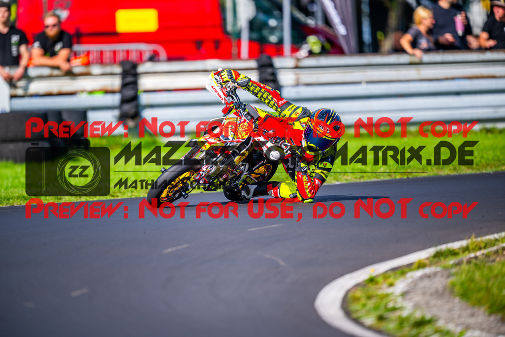 MaZZes_FotoMatrix_230920_0509 | Fotograf Mathias Schmid
Sportfotograf,
Eventfotograf,
Hochzeitsfotograf,
Portraitfotograf