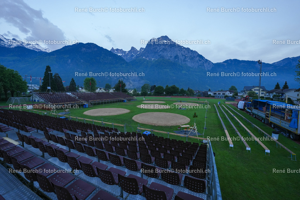 Festplatz | René Burch leidenschaftlicher Fotograf aus Kerns in Obwalden.  Hier finden sie Sport, Landschaft und Natur Fotografie.
 - Realisiert mit Pictrs.com