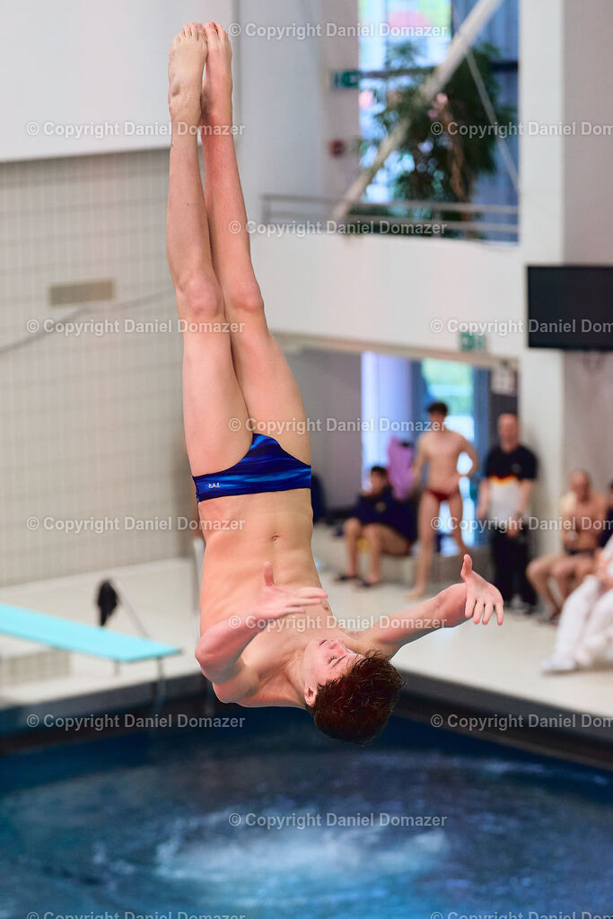 International Youth Diving Meet 2026 | Day 3 of 5 | International Youth Diving Meet 2026| Day 3 of 5 | 24.04.2026 | Youth diving competition featuring 1m and 3m springboard and platform at the Schwimmsportkomplex Freiberger Platz in Dresden.@ Domazer Photography - Realisiert mit Pictrs.com