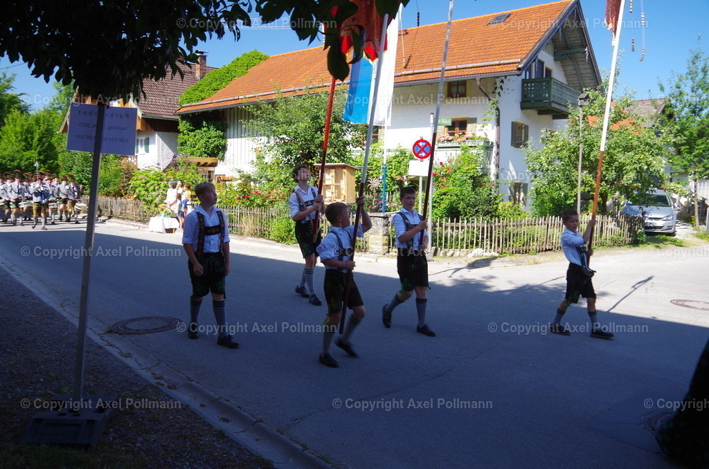 IMGP5095 | fotografiert von Axel PollmannLeonhardi Wallfahrt Benediktbeuern und Murnau, Fronleichnam, Fasching, Landschaft im Loisachtal und Benediktbeuern  - Realisiert mit Pictrs.com