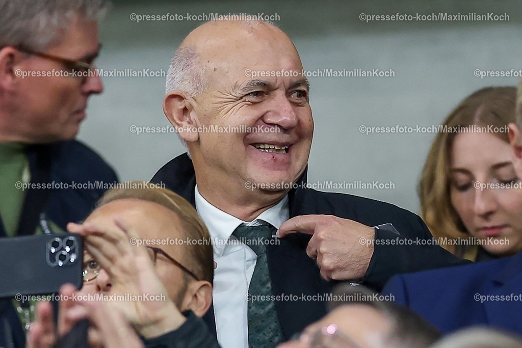 DFB10102502040 | 10.10.2025, Fußball, Länderspiel, Deutschland - Luxemburg, UEFA WM-Qualifikation, 2025/2026, Gruppe A, PreZero Arena in Sinsheim: DFB Präsident Bernd Neuendorf auf der Tribüne vor dem SpielDFB regulations prohibit any use of photographs as image sequences and or quasi-video. 