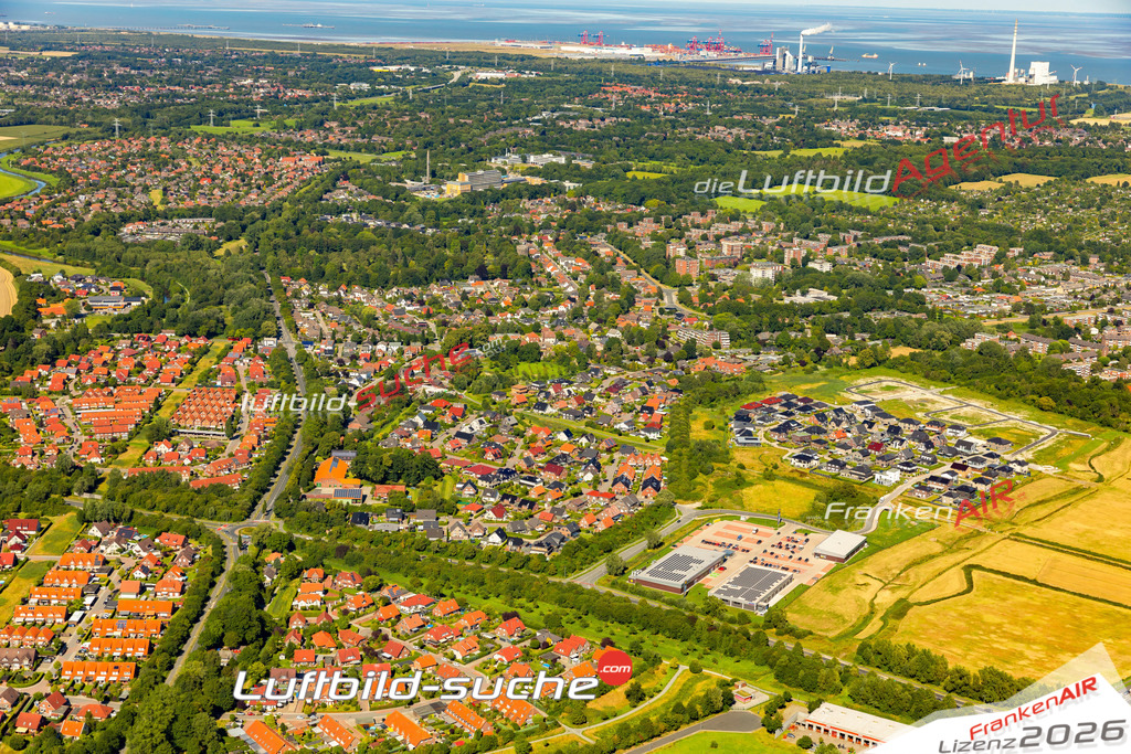 Aktuelles Luftbild von Schaardeich Wilhelmshaven - Die Luftaufnahme wurde 2022 mittels UL-Flugzeug erstellt ( keine Drohne ) - hochauflösende Kamera-Systeme von  Canon -Beste Qualität - Für grossformatige Ausdrucke geeignet. Die Geschenkidee !