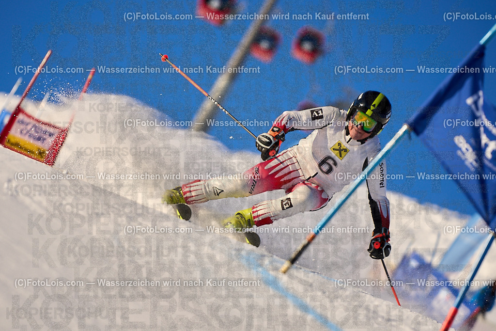 ALP2385_MASTERS-Cup_GS-B Herrn_Leitner Leonhard | (C)FotoLois.com, Alois Spandl. FIS Masters-Cup Wildschönau, Giant Slalom auf der Piste Schatzberg GS, Siegerehrung auf dem Dorfplatz Niederau, Sa 13. Januar 2024.