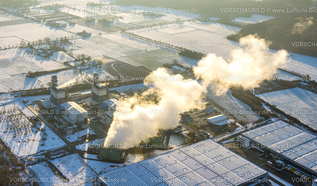 Hamm260106000 | Luftbild, Trianel Gaskraftwerk Hamm GmbH mit Dampfwolke und Rauchwolke, Wiesen und Felder Winterlandschaft, Uentrop, Hamm, Ruhrgebiet, Nordrhein-Westfalen, Deutschland