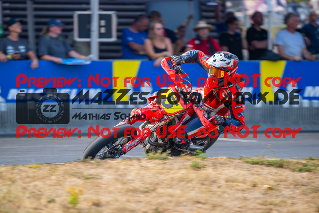 MaZZes-Fotomatrix-20260816-619142 | S2