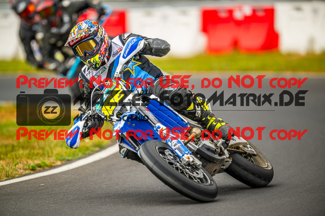 MaZZes_FotoMatrix_230702_1915-2 | S2