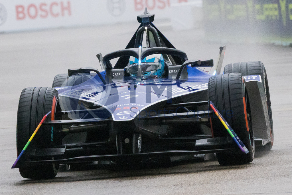 GEPA-20230423-101-147-0119 | BERLIN,GERMANY,23.APR.23 - MOTORSPORTS, FORMEL E - E-Prix of Berlin, Berliner Tempelhof Airport Circuit, qualifying. Image shows Maximilian Guenther (GER / Maserati). 
Photo: GEPA pictures/ Matthias Trinkl