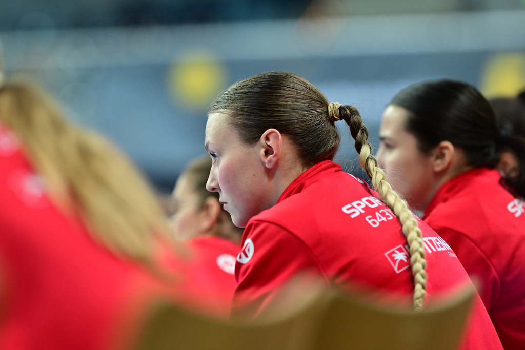 Handball I Frauen I Saison 2024-2025 I 1. HBF I 14. Spieltag I VfL Oldenburg - HSG Bensheim-Auerbach | Der Sportfotograf. - Realisiert mit Pictrs.com