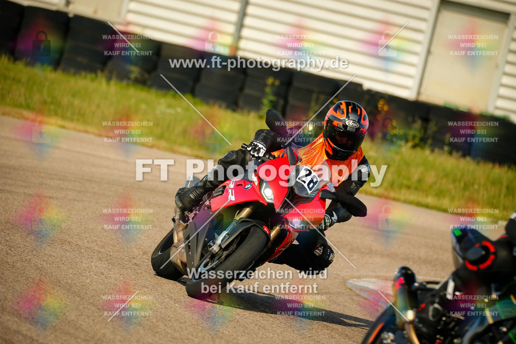 _MOT5513 | Hier findet Ihr Bilder von Touristenfahrten auf der Nürburgring Nordschleife oder von anderen Veranstaltungen die ich besucht habe. Viel Spass beim Durch Schauen 