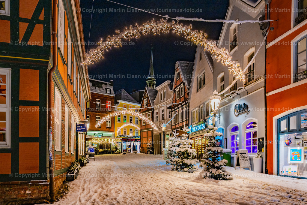 Stade Fischmarkt Altstadt Winter Schnee_ELS_2445030126 | Fotos aus den Touristenorten aus Norddeutschland. - Realisiert mit Pictrs.com