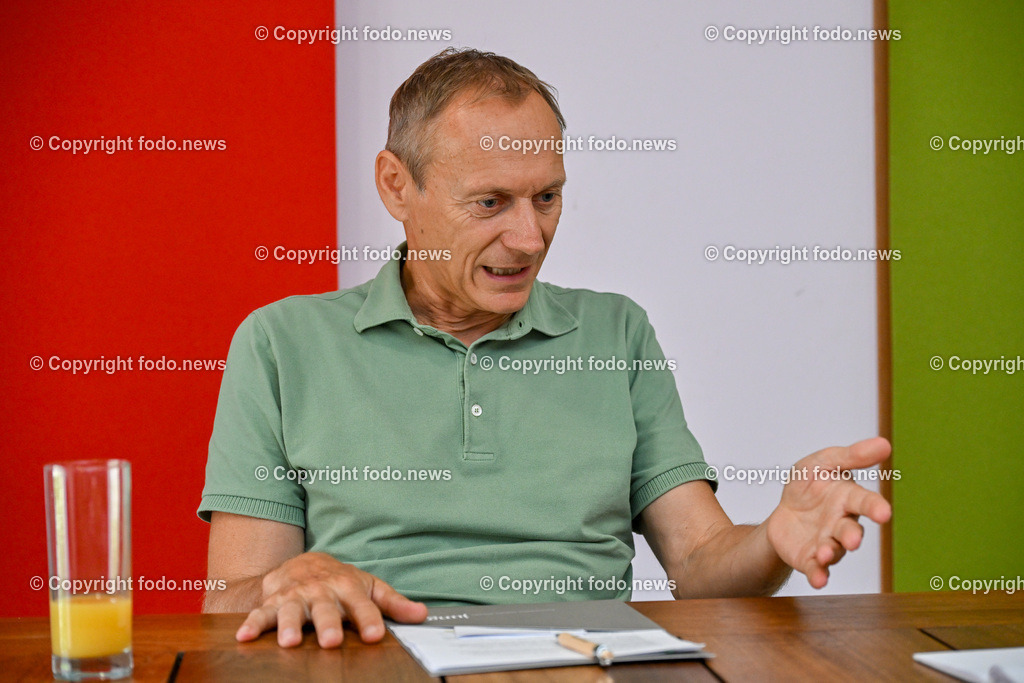 Morgentau Biogemuese GmbH_ Hofkirchen_ 25.07.2024-4 | 25.07.2024, Hofkirchen, AUT, Morgentau Biogemuese GmbH, im Bild Christian Stadler (Morgentau Biogemuese)